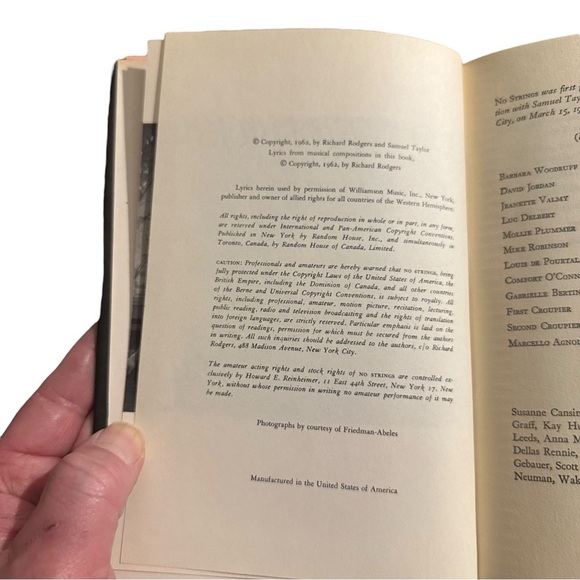 Vtg 1962 No Strings: A New Musical Taylor & Rodgers Hardcover Dialogue & Lyrics - Picture 7 of 7